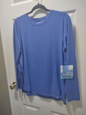 Coolibar surf side slit side tie top - NWT - Size M - azure blue